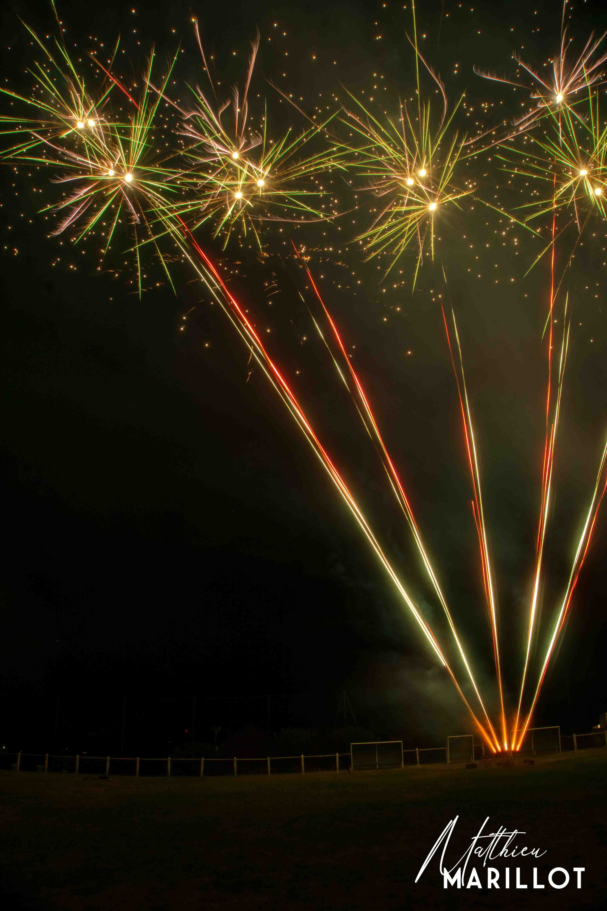 Feu d'Artifice - Champigny-sur-Yonne — photo 23