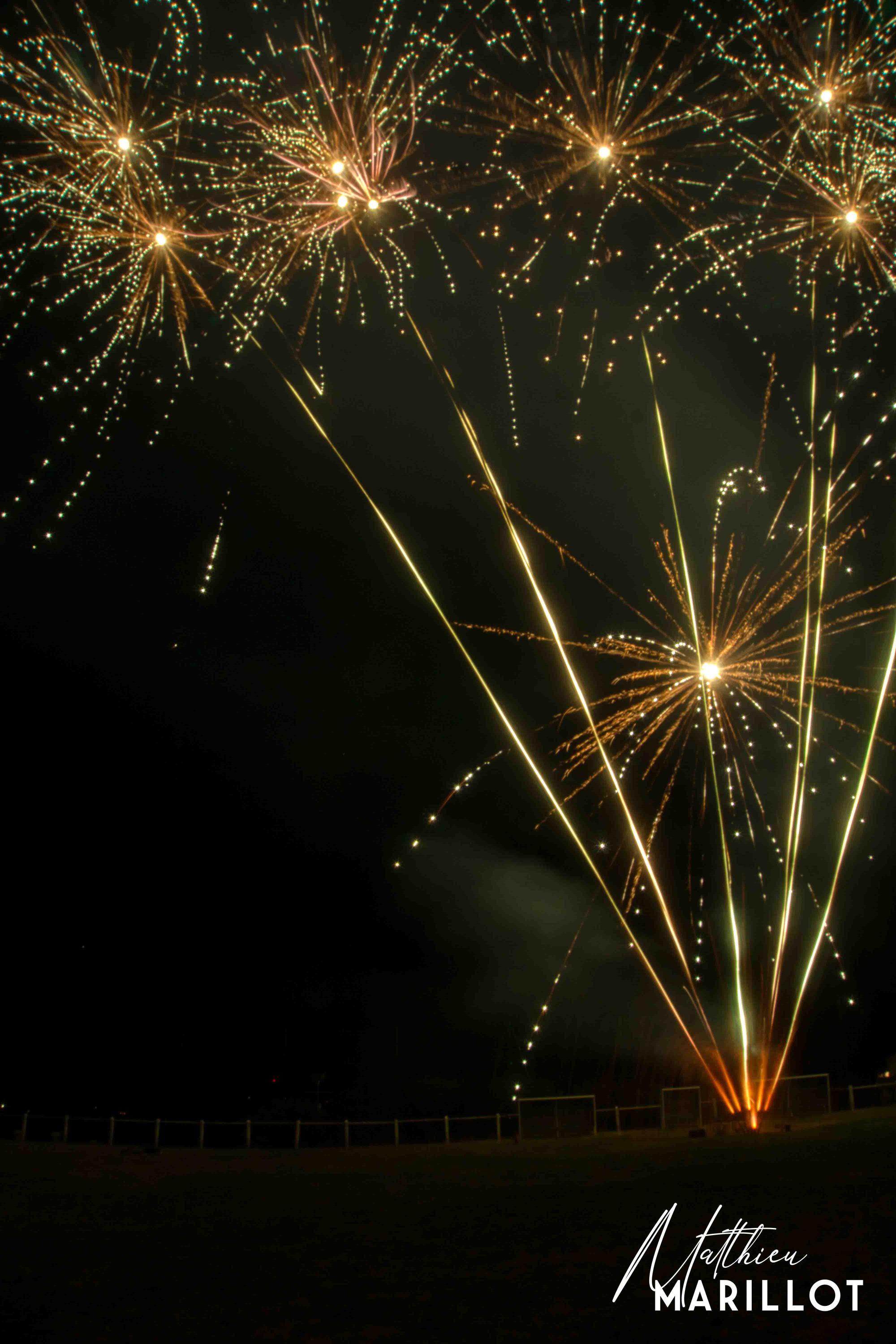 Feu d'Artifice - Champigny-sur-Yonne — photo 24