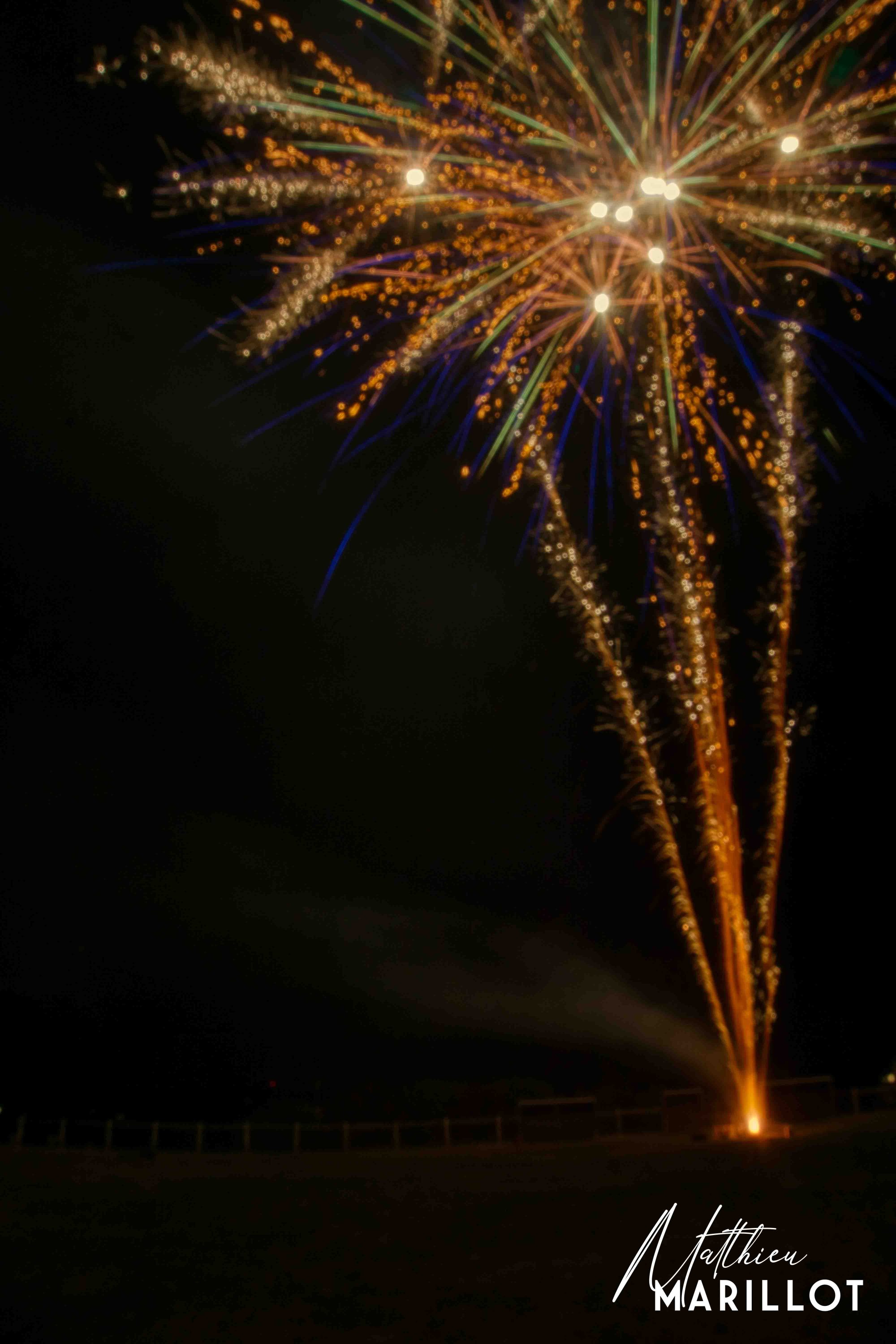 Feu d'Artifice - Champigny-sur-Yonne — photo 26