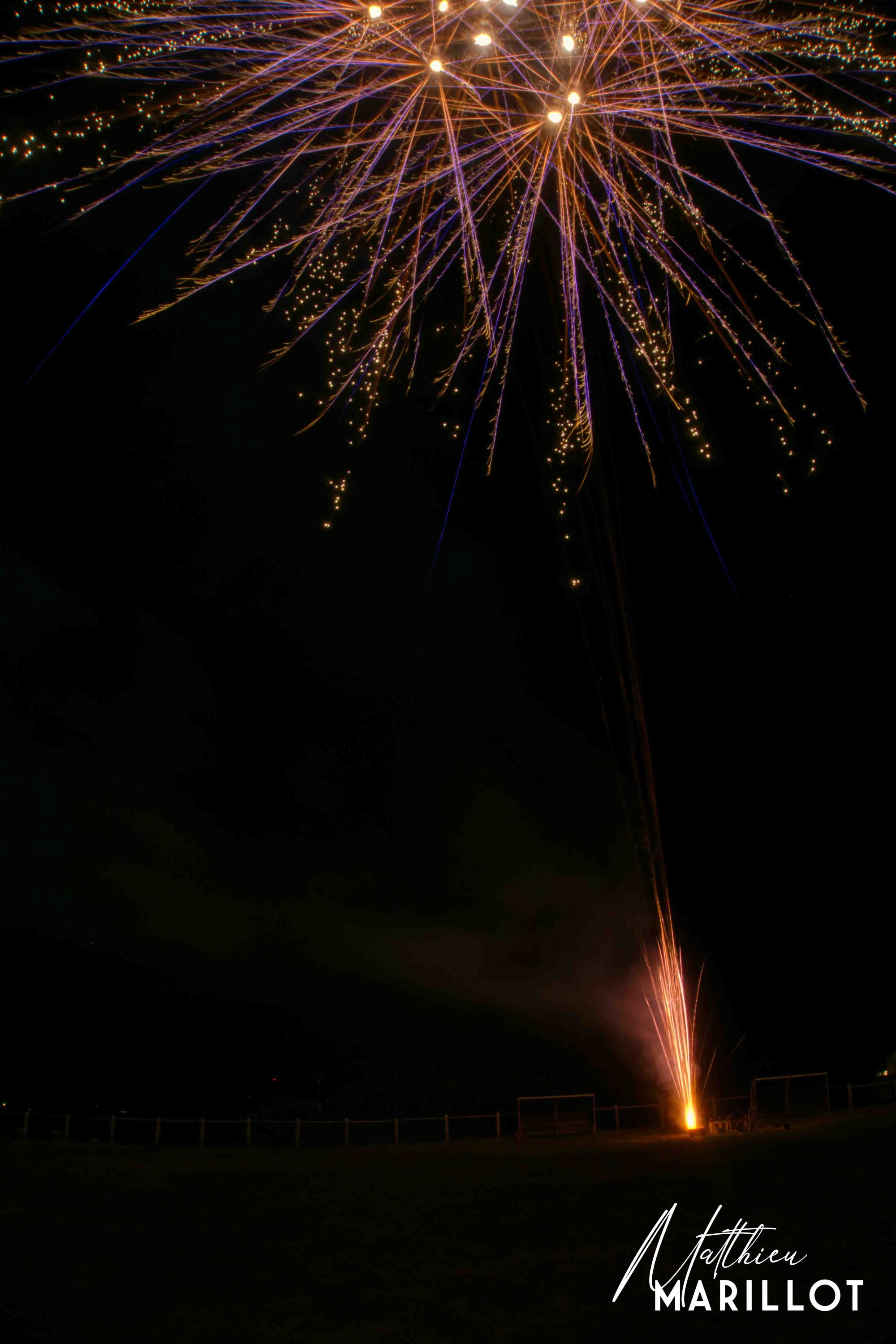 Feu d'Artifice - Champigny-sur-Yonne — photo 36