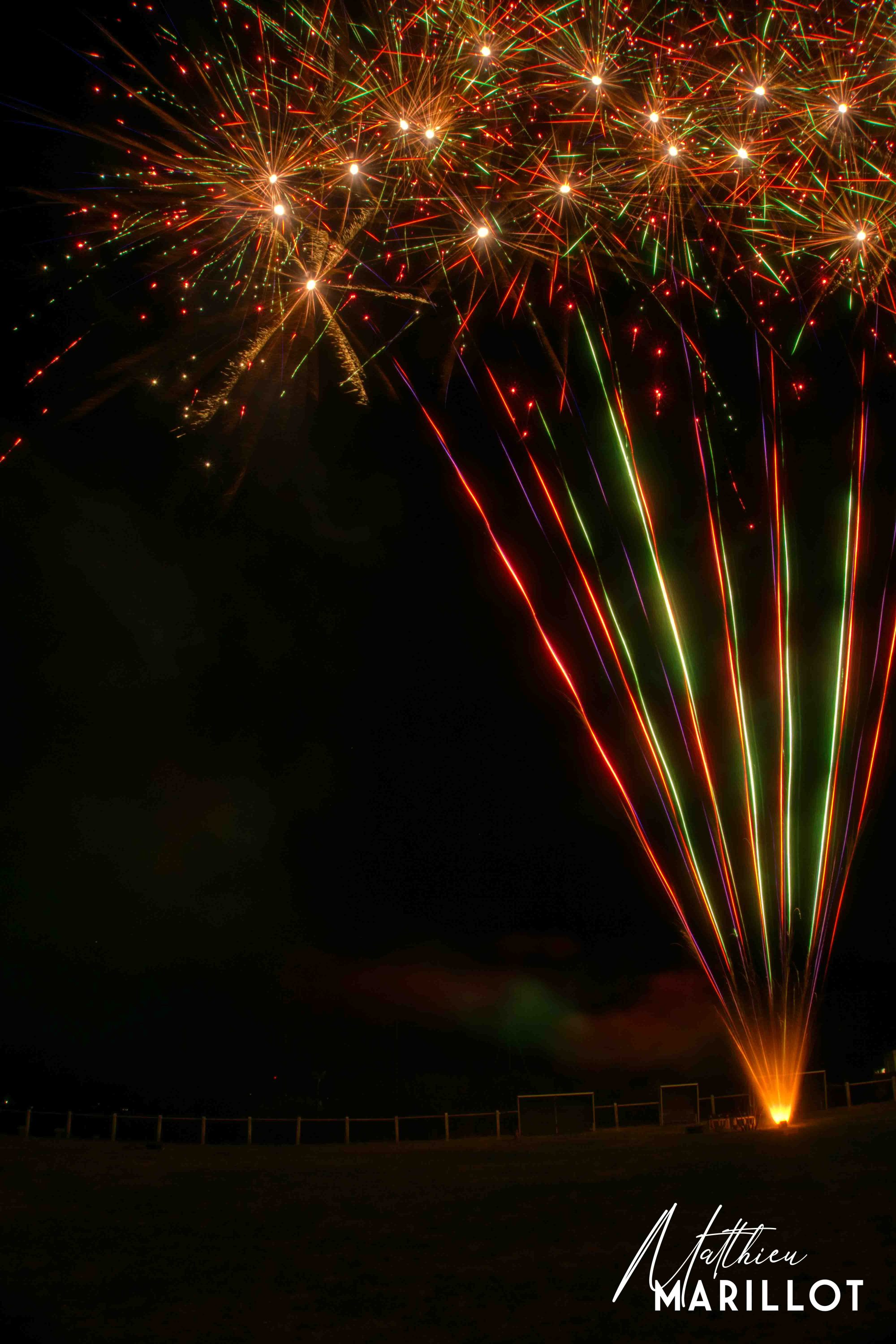 Feu d'Artifice - Champigny-sur-Yonne — photo 39