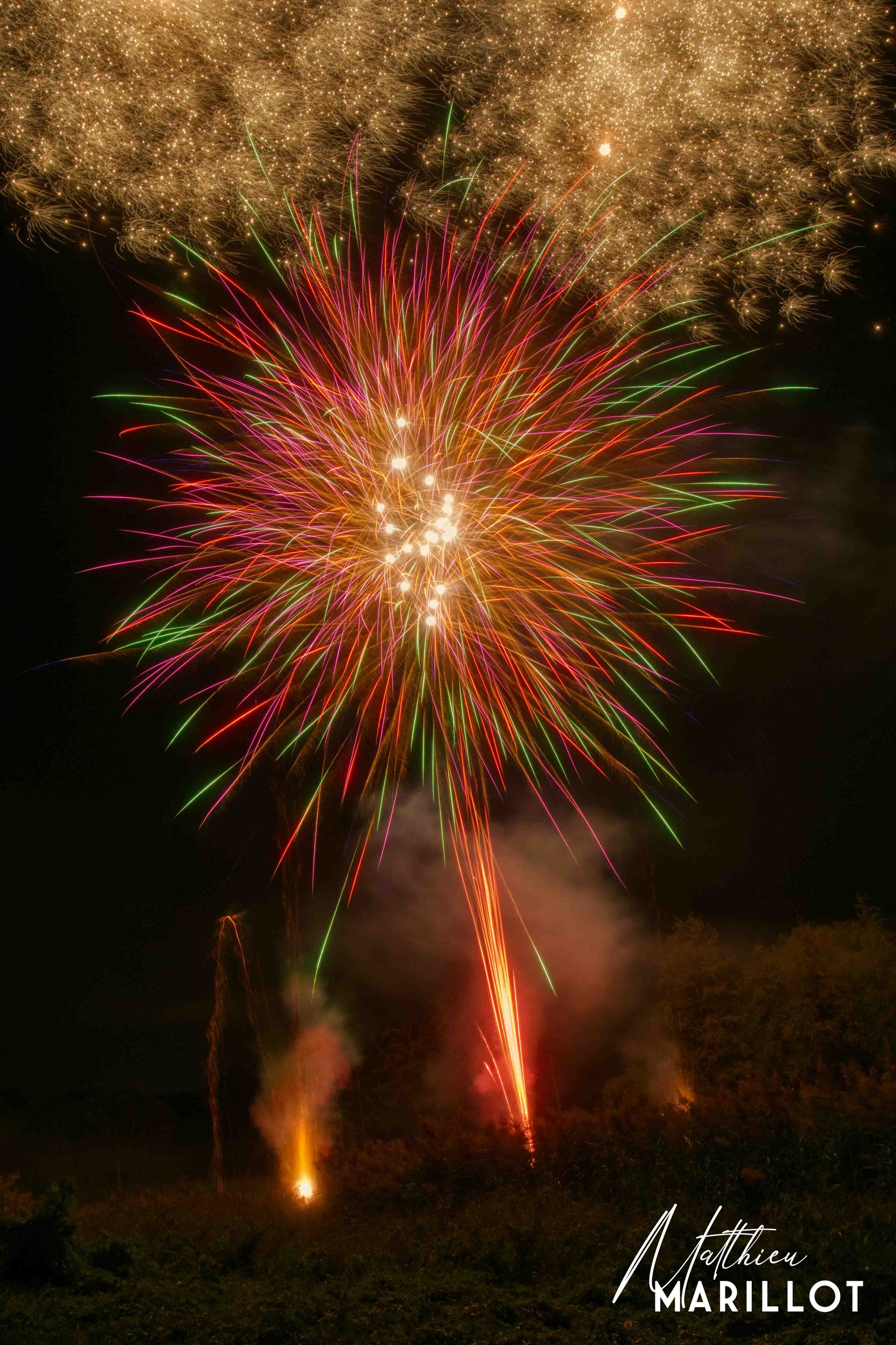 Feu d'Artifice - Pithiviers-le-Vieil — photo 27
