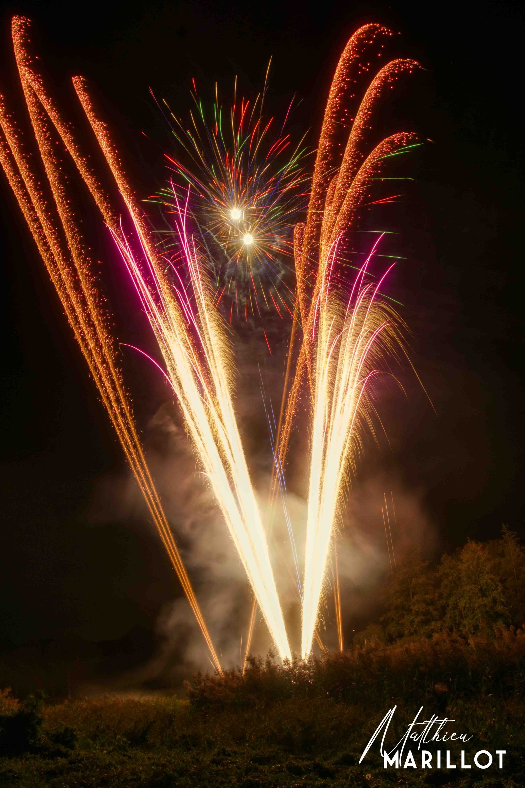 Feu d'Artifice - Pithiviers-le-Vieil — photo 30