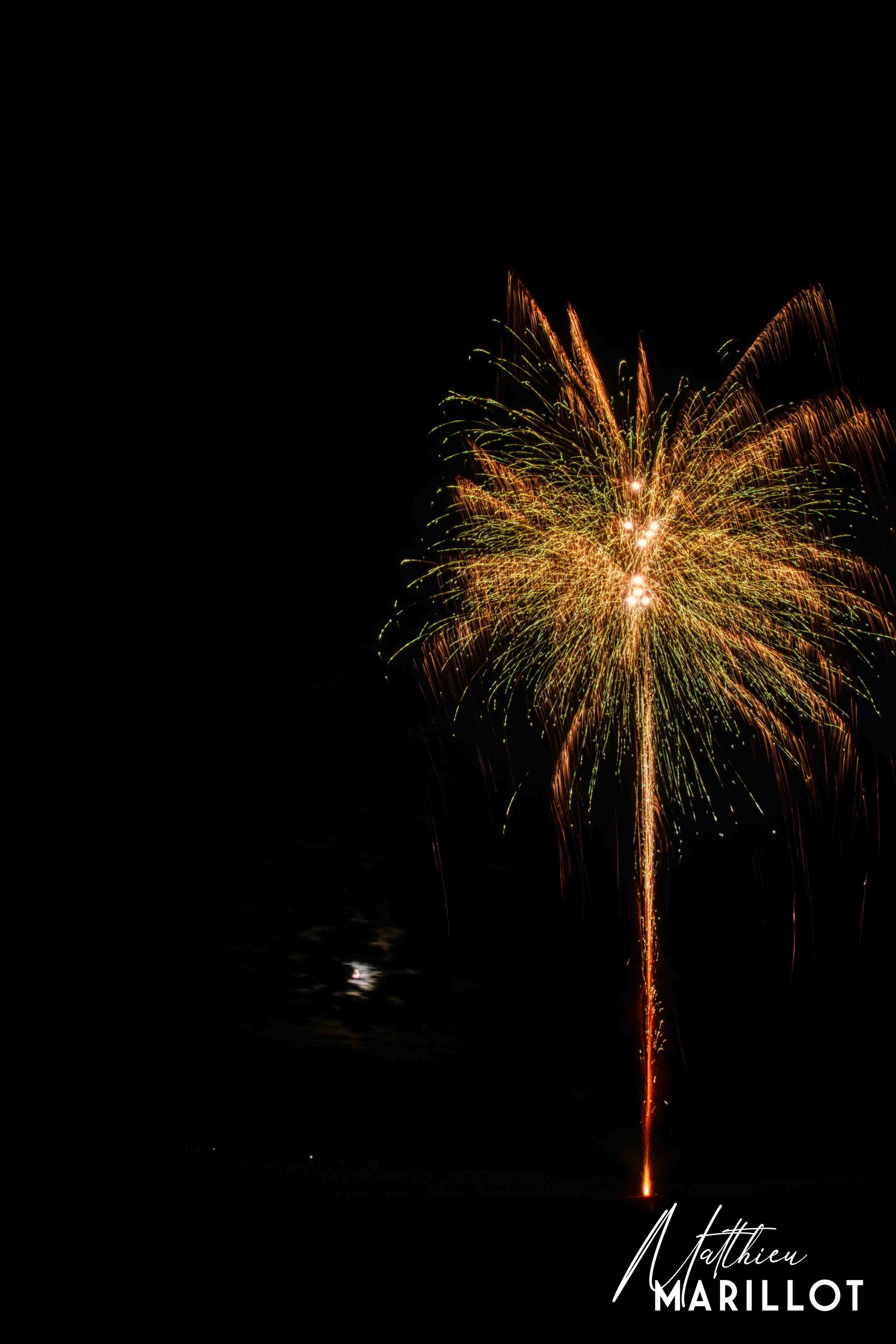 Feu d'Artifice Thoury-Férottes — photo 5