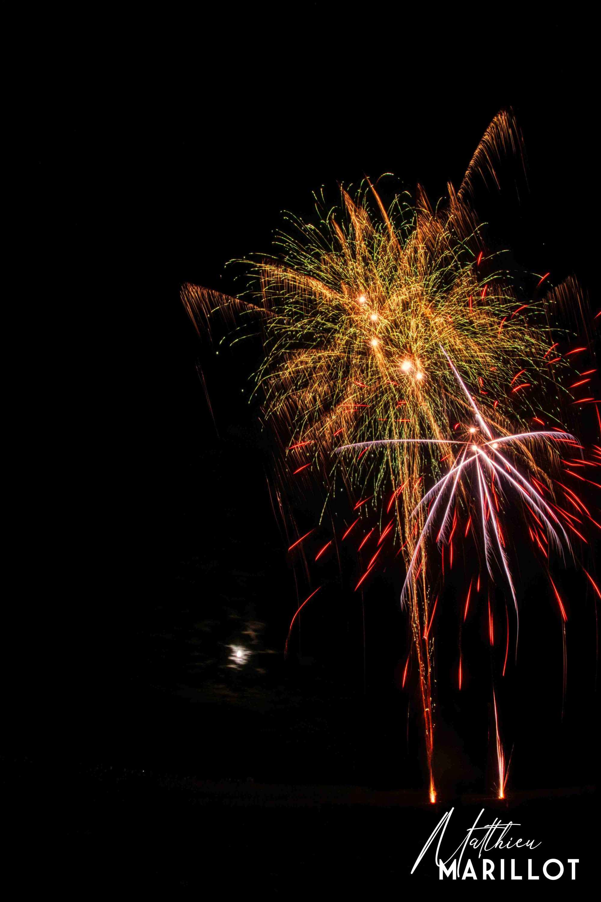 Feu d'Artifice Thoury-Férottes — photo 6