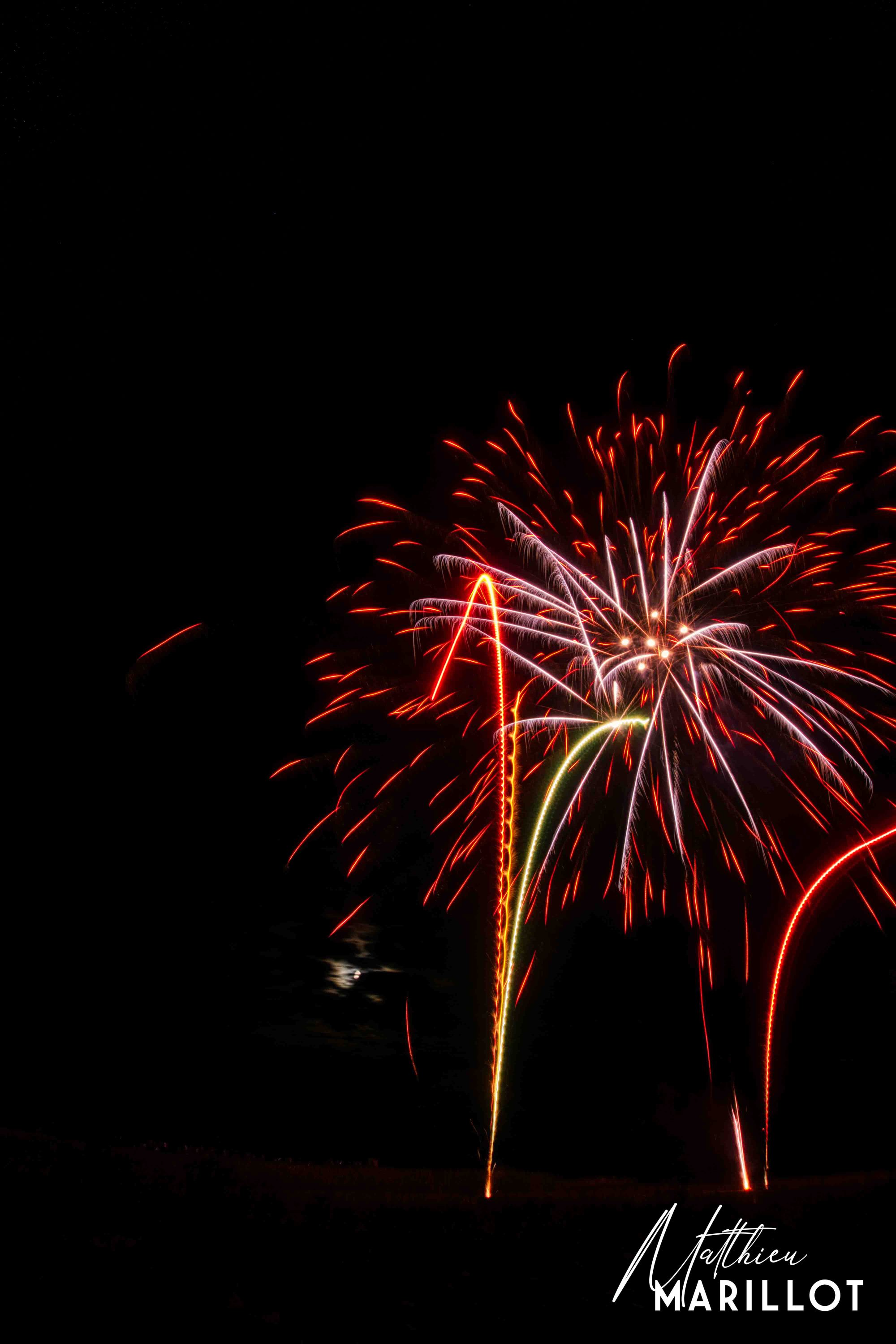 Feu d'Artifice Thoury-Férottes — photo 8